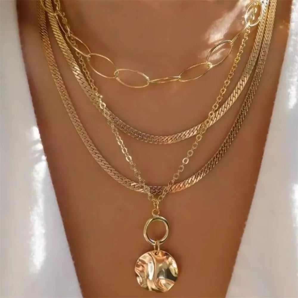 Vintage Punk Gold-Plate Thick Chain Head Portrait Coin Pendant Necklace for Women Fashion Multilevel Geometric Hip Hop Jewelry