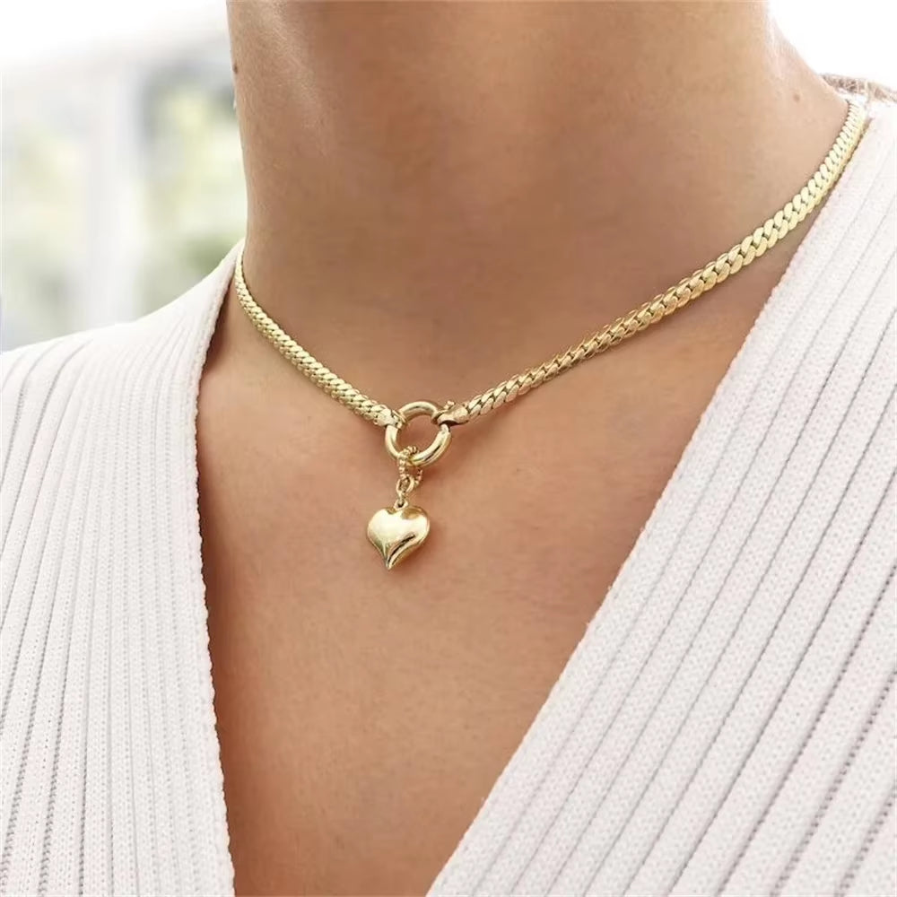 Vintage Punk Gold-Plate Thick Chain Head Portrait Coin Pendant Necklace for Women Fashion Multilevel Geometric Hip Hop Jewelry