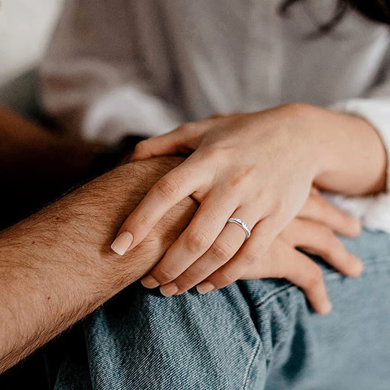 Sparkling Spinning Ring